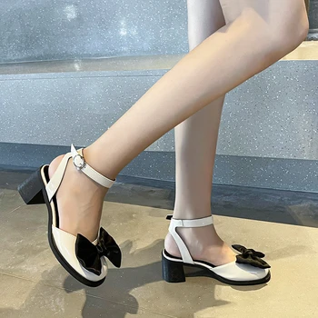 2022 Naujas Vasaros Aikštėje Kojų Seklių Burną Kvadratinės Šaknies Moterų Batai Pokylių Mados, Paprastas ir Elegantiškas Moterų Sandalai 1