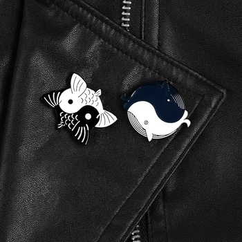 Yin ir yang žuvų emalio smeigtukai Senovinių Kinų stiliaus ikonas, sagės Striukės maišelį skrybėlę Atlapas pin juoda balta gyvūnų Papuošalai, dovanos